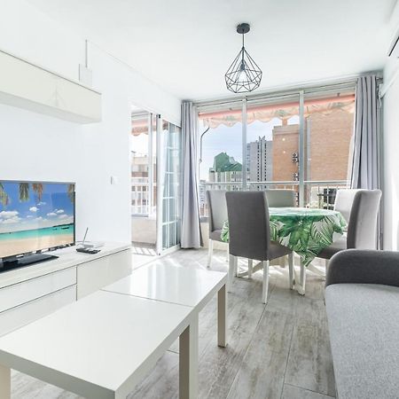 Karola Apartment 12-C Levante Beach Бенидорм Екстериор снимка