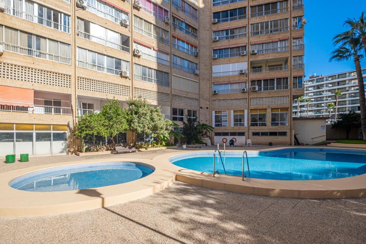 Karola Apartment 12-C Levante Beach Бенидорм Екстериор снимка