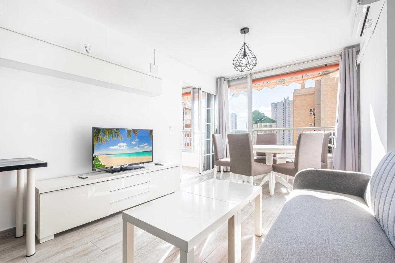 Karola Apartment 12-C Levante Beach Бенидорм Екстериор снимка